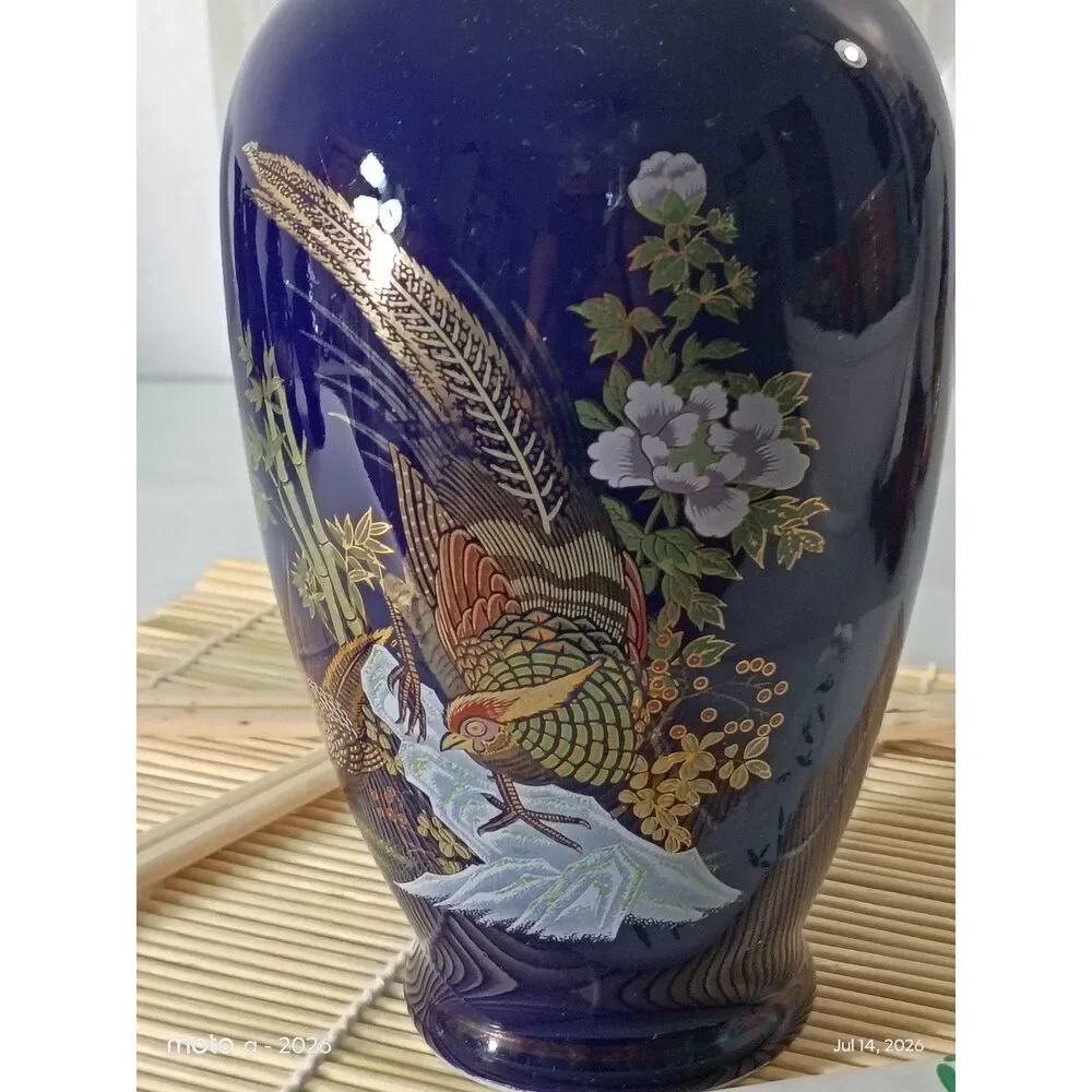 Vintage Cobalt Blue Peacock Flower Vase Gold Trim Japanese Chinoiserie 8